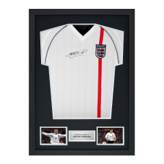 Framed Steven Gerrard Signed England Shirt: 2001-03