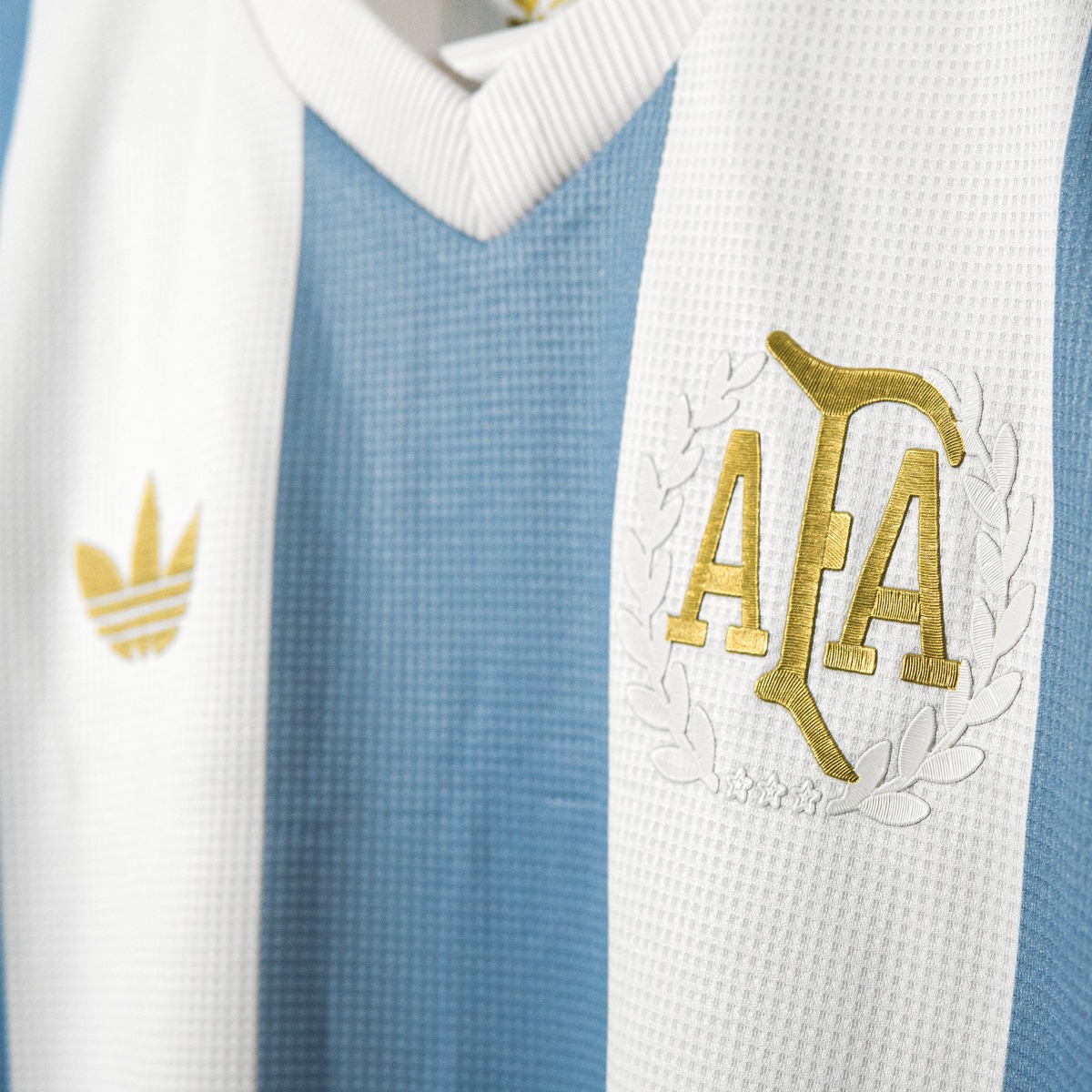 Javier Mascherano Signed Argentina Shirt: 50th Anniversary, Number 14